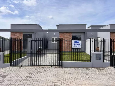 Casa com 2 quartos e 1 banheiro para alugar no bairro Colina do Leão, Parobe