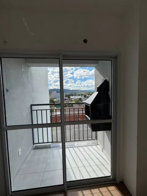 Apartamento com 1 quarto e 3 banheiros para alugar no bairro Centro, Igrejinha