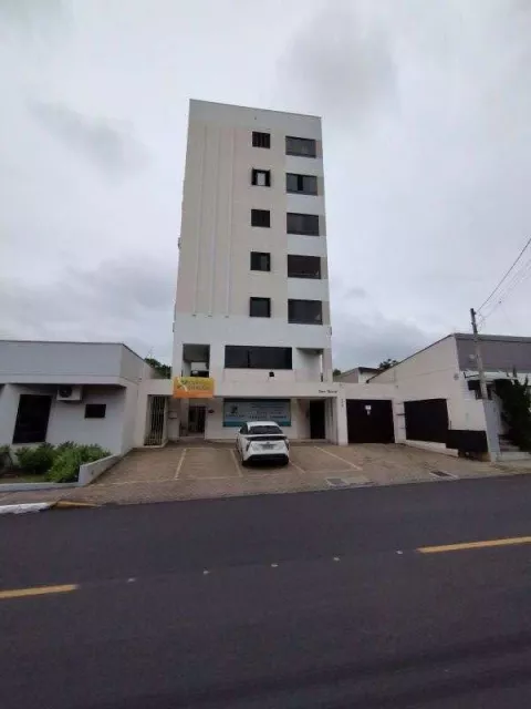 Sala com 2 banheiros e 150m² para alugar no bairro Morro do Leoncio, Taquara