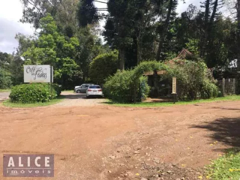 Casa comercial com 1 quarto e 3 banheiros para alugar no bairro Rodeio Bonito, Tres Coroas
